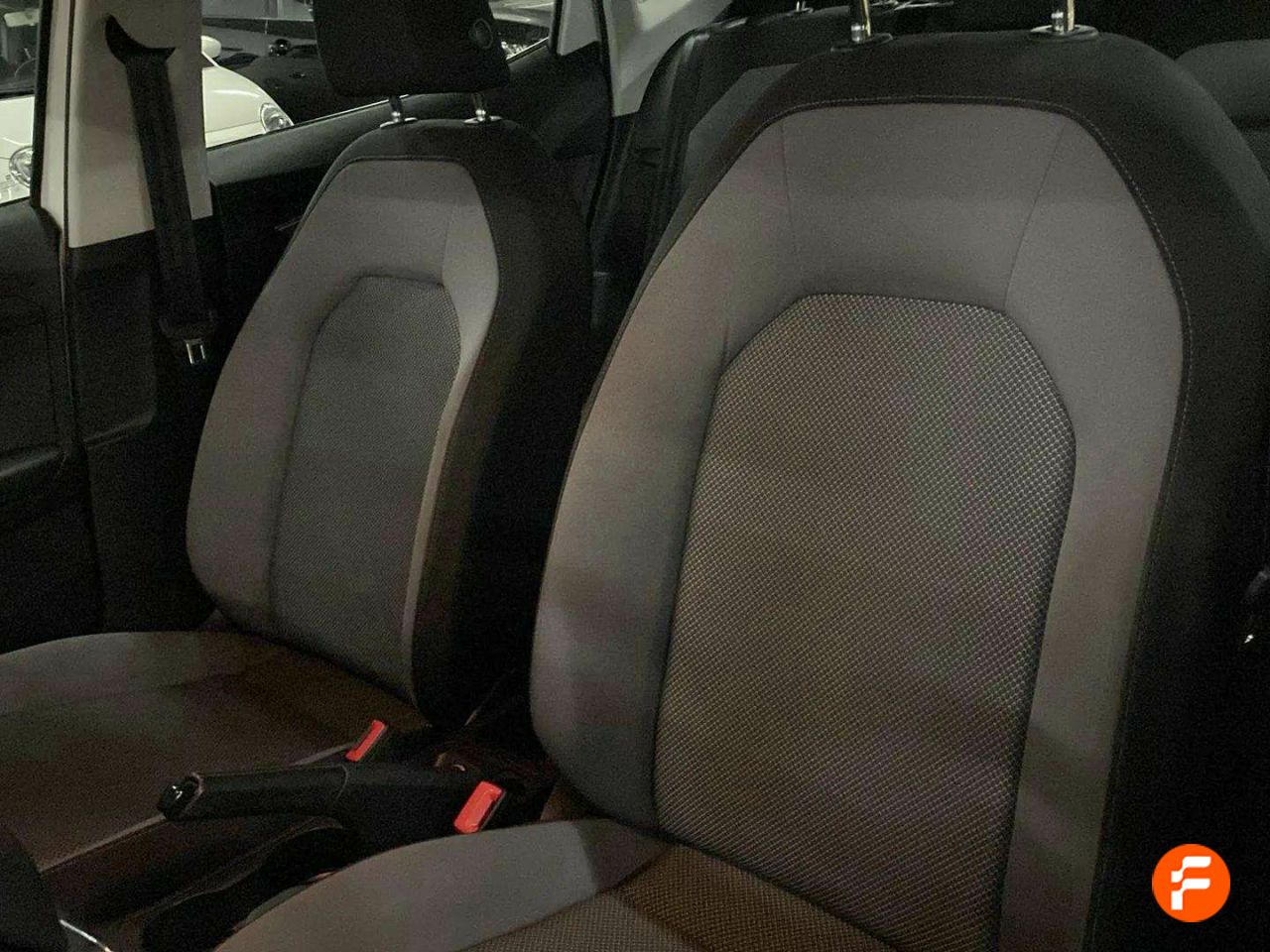 Foto Seat Arona 28