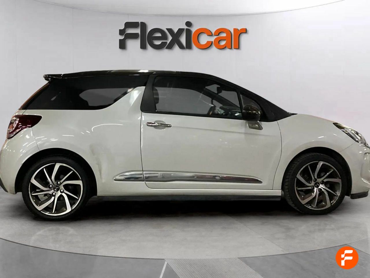 Foto DS Automobiles DS 3 5