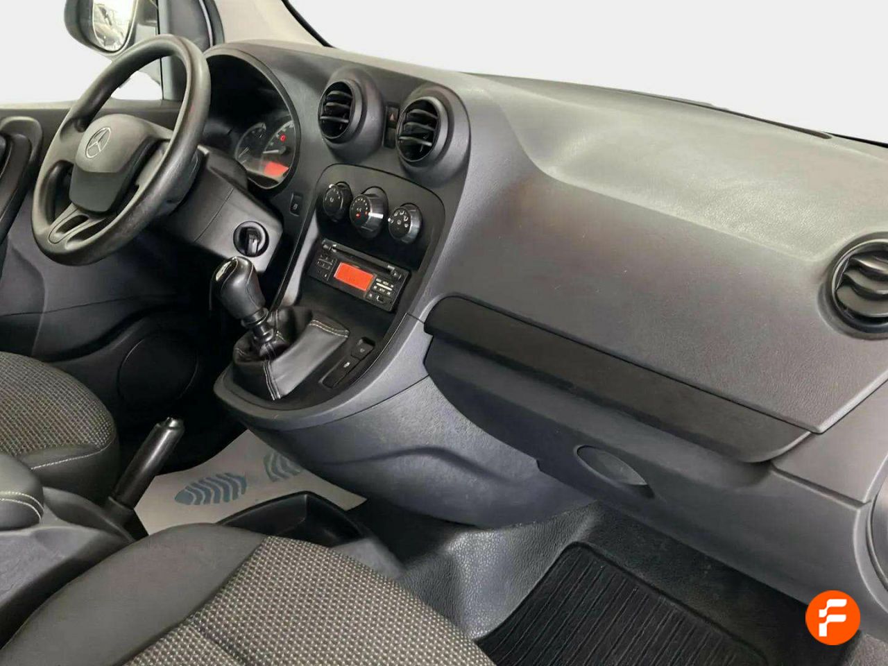 Foto Mercedes-Benz Citan 9