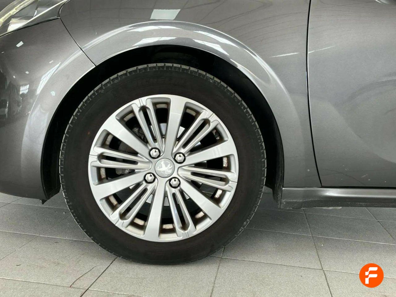 Foto Peugeot 208 9