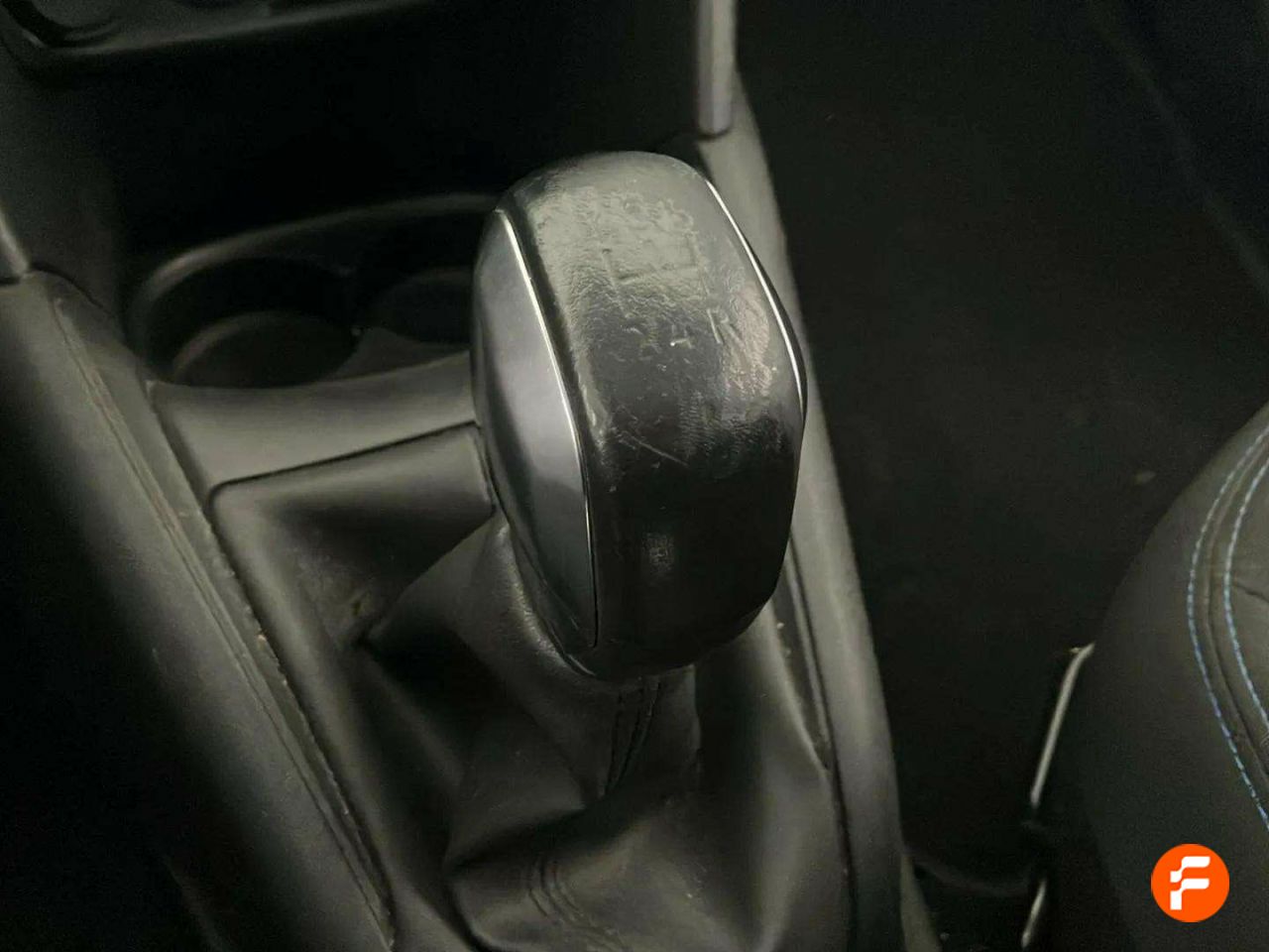 Foto Peugeot 208 18