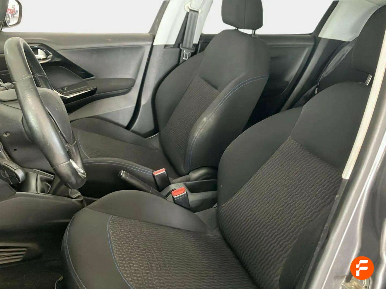 Foto Peugeot 208 20