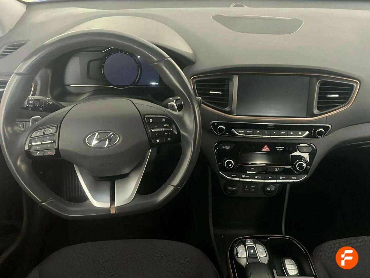 Foto Hyundai IONIQ 10
