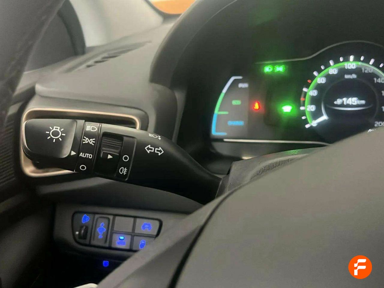 Foto Hyundai IONIQ 13