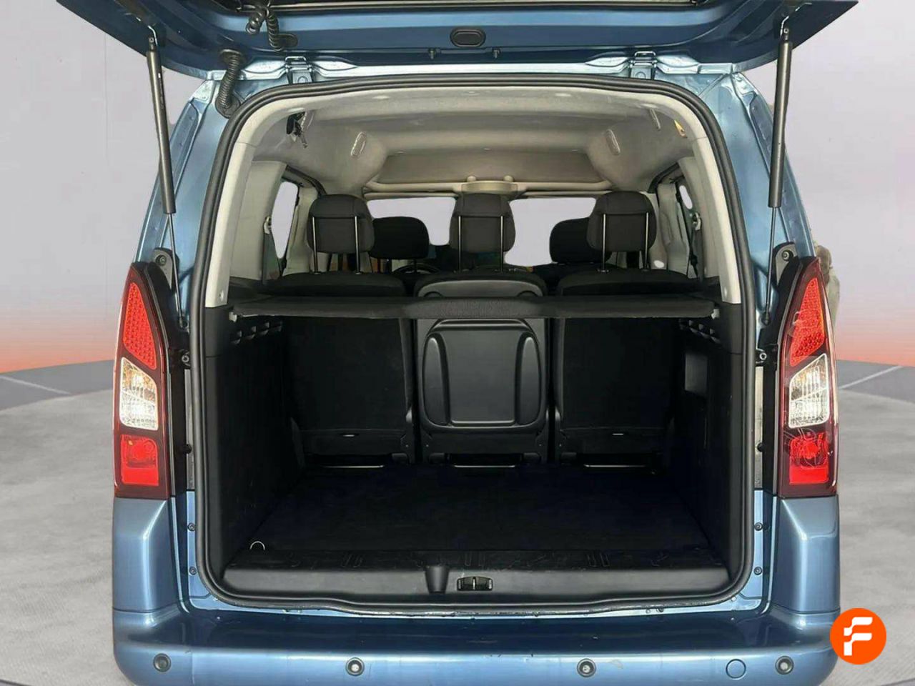 Foto Peugeot Partner 8