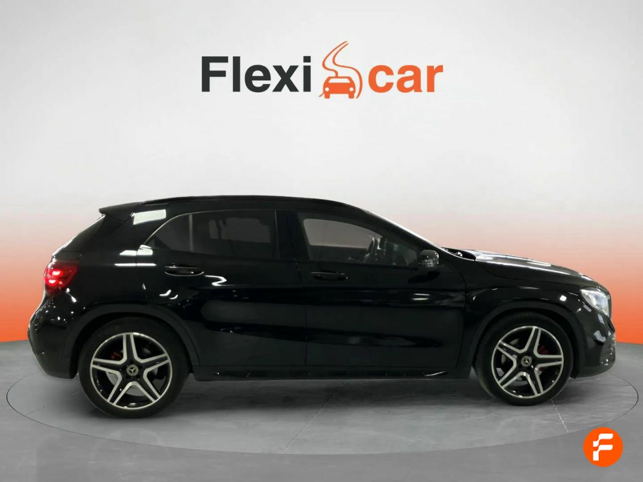 Foto Mercedes-Benz Clase GLA 4