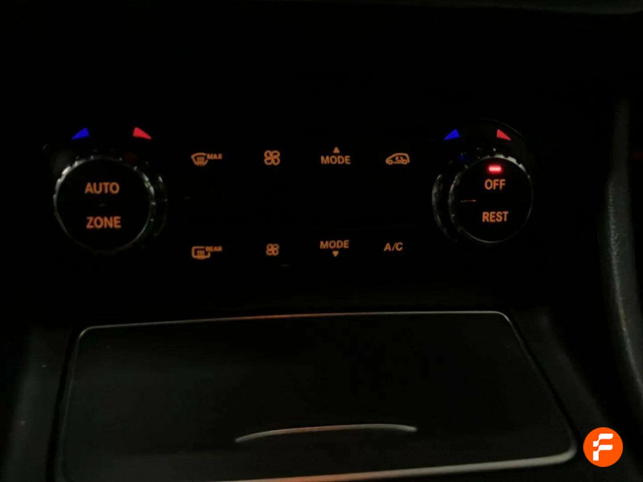 Foto Mercedes-Benz Clase GLA 20