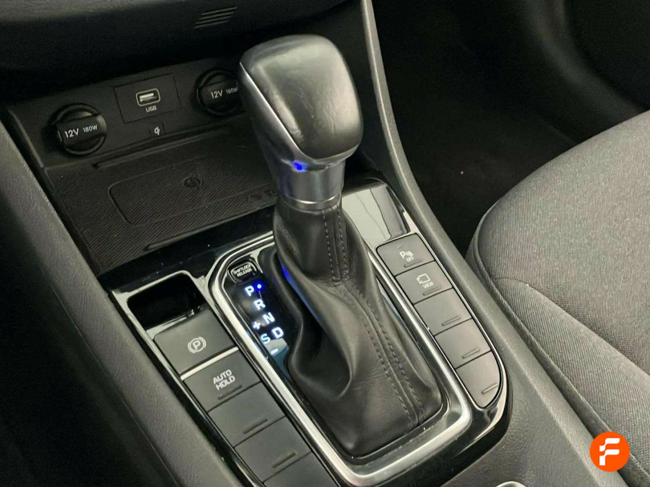 Foto Hyundai IONIQ 19