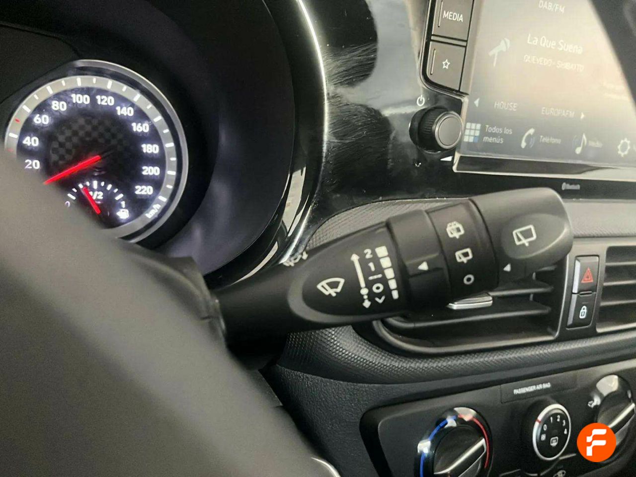 Foto Hyundai i10 15