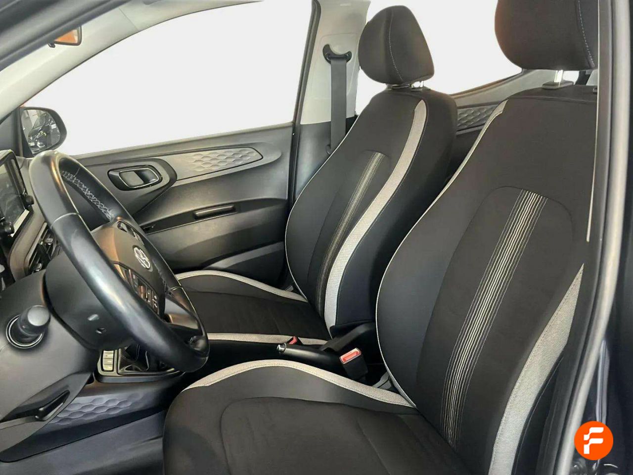 Foto Hyundai i10 22