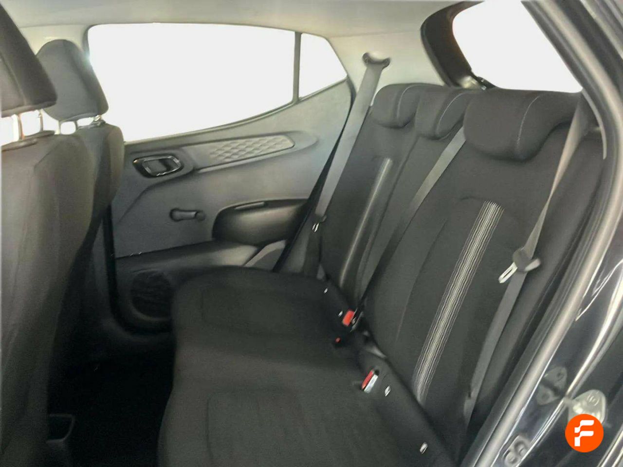 Foto Hyundai i10 23
