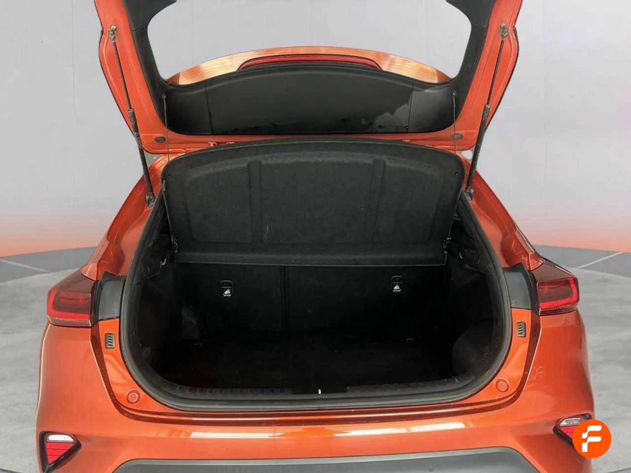 Foto Kia XCeed 8