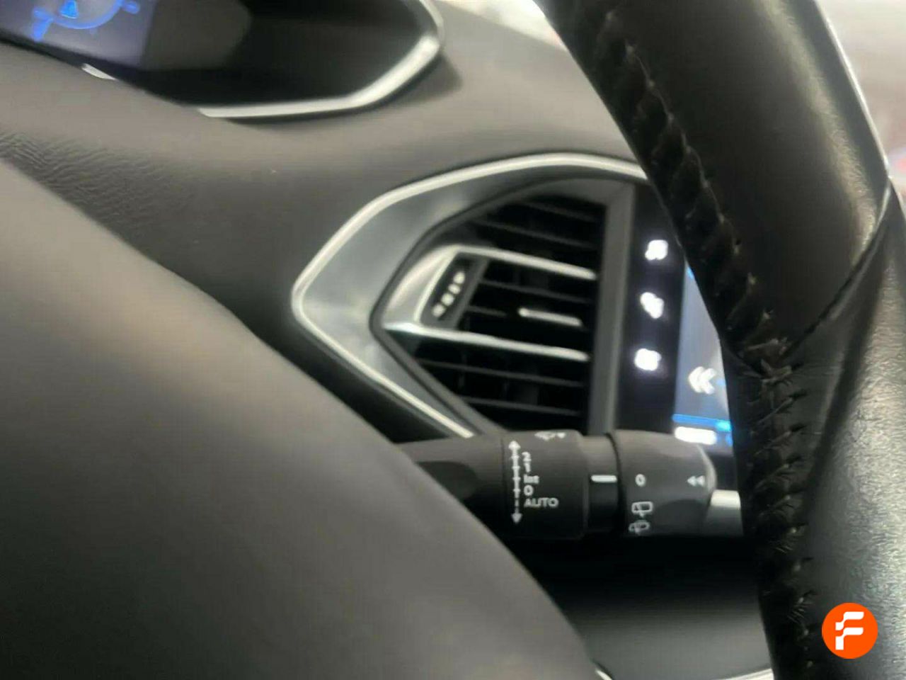 Foto Peugeot 308 15