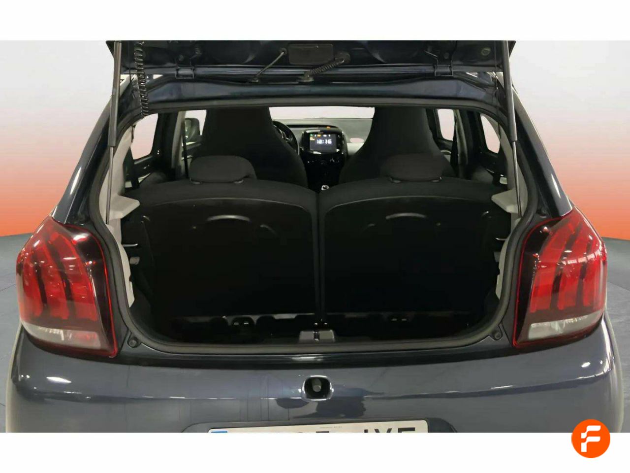 Foto Peugeot 108 8