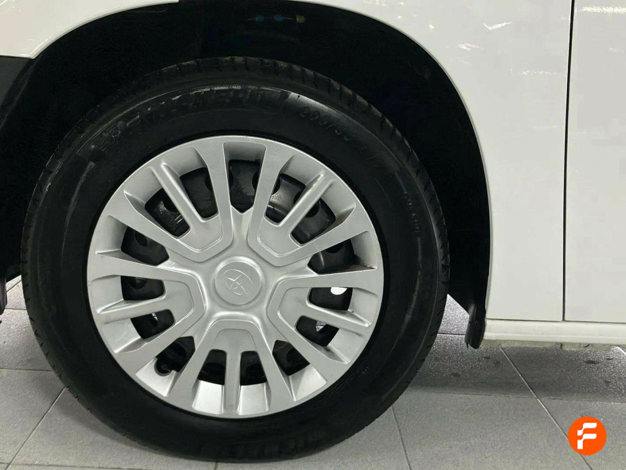 Foto Toyota Proace 9