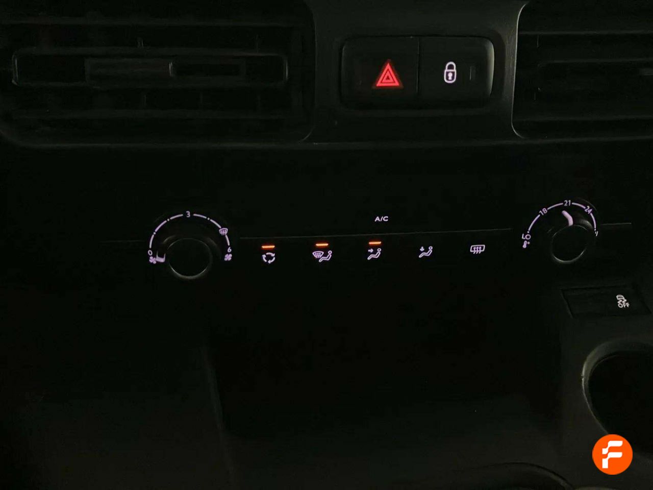Foto Toyota Proace 17