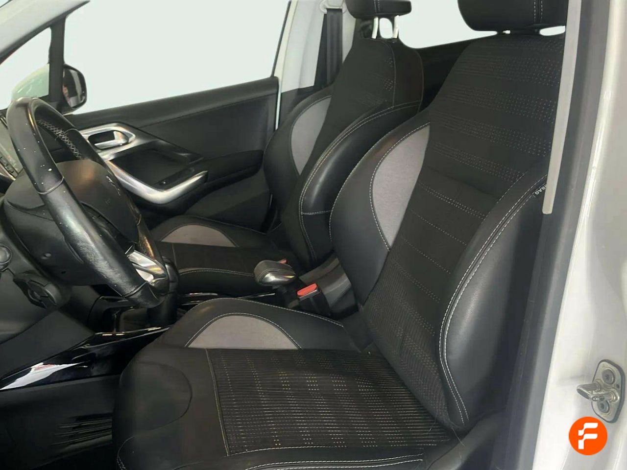 Foto Peugeot 2008 21