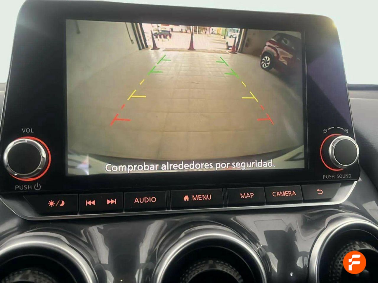 Foto Nissan Juke 16