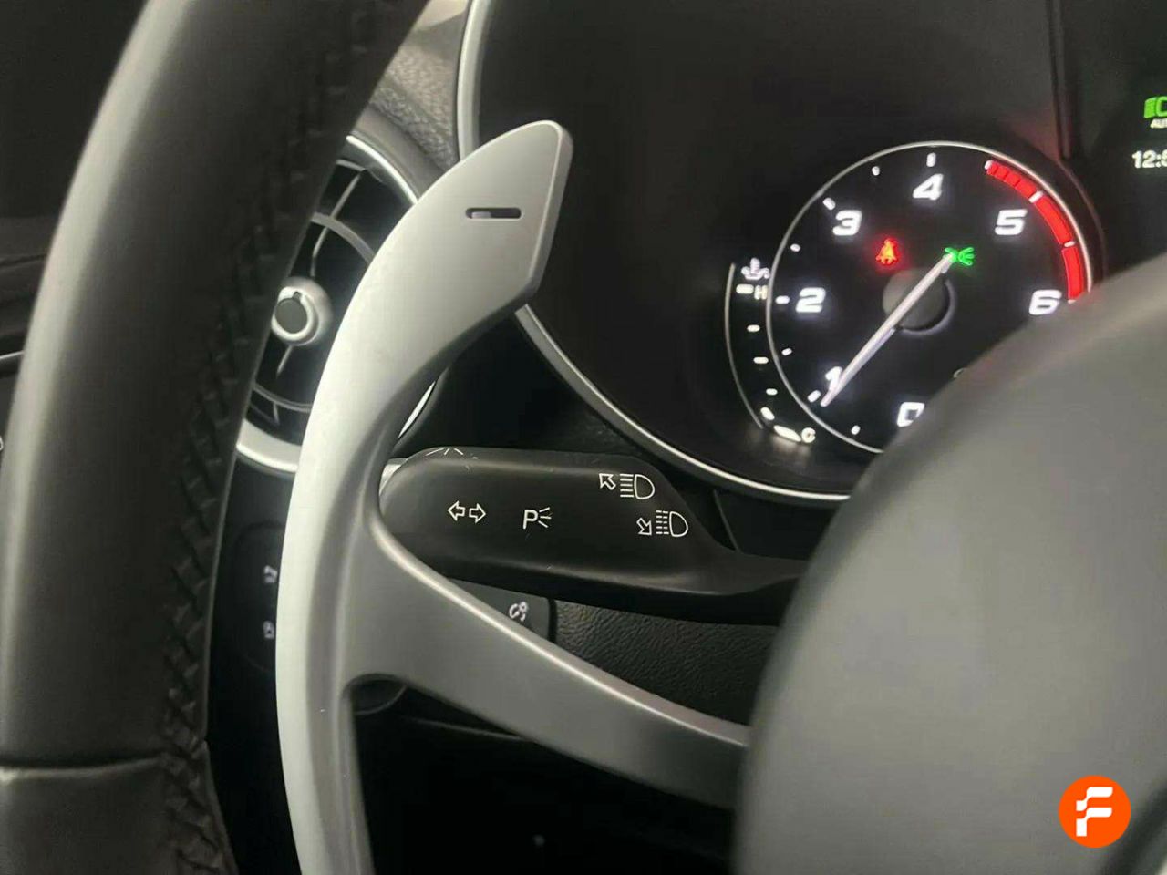 Foto Alfa Romeo Giulia 14