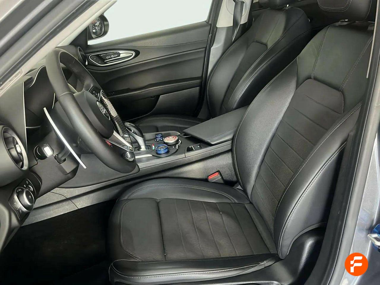 Foto Alfa Romeo Giulia 22