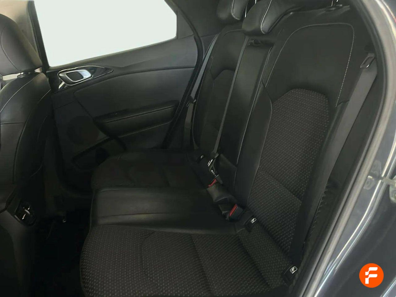 Foto Kia XCeed 23