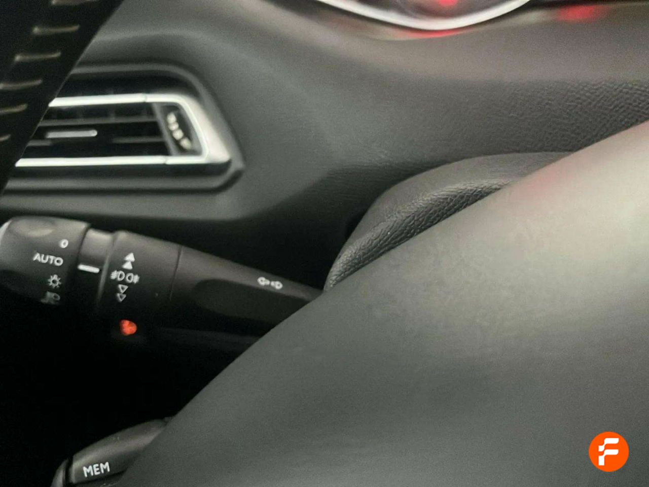 Foto Peugeot 308 15