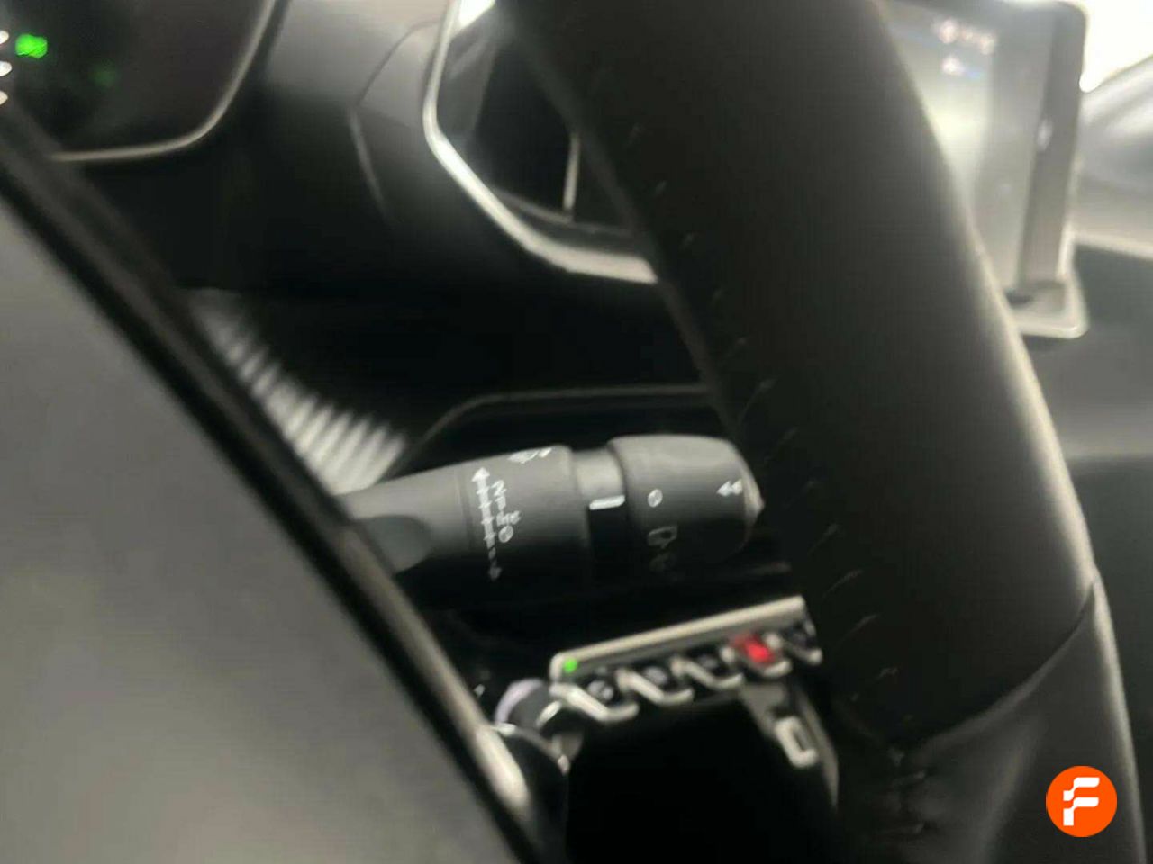 Foto Peugeot 208 15