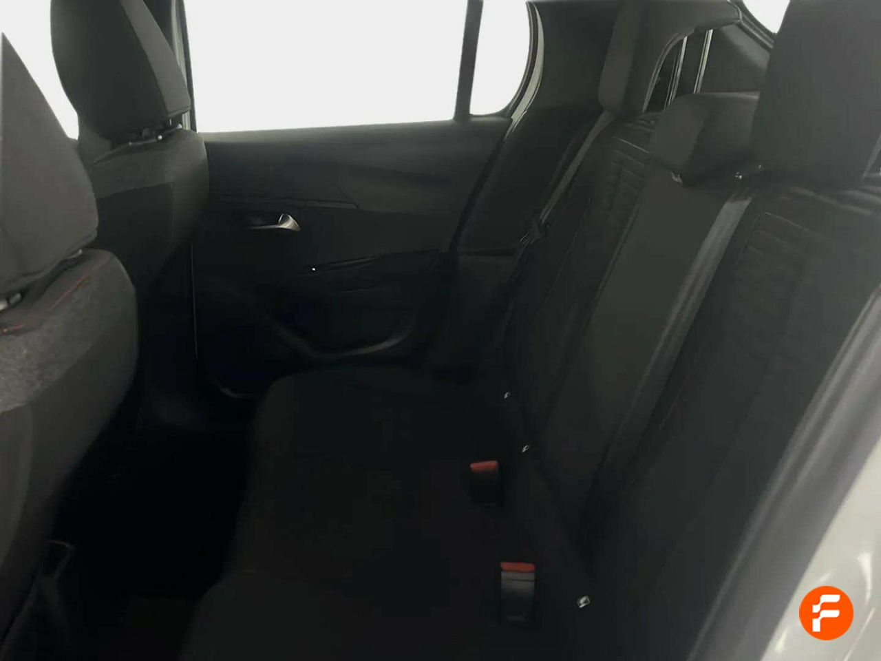 Foto Peugeot 208 21