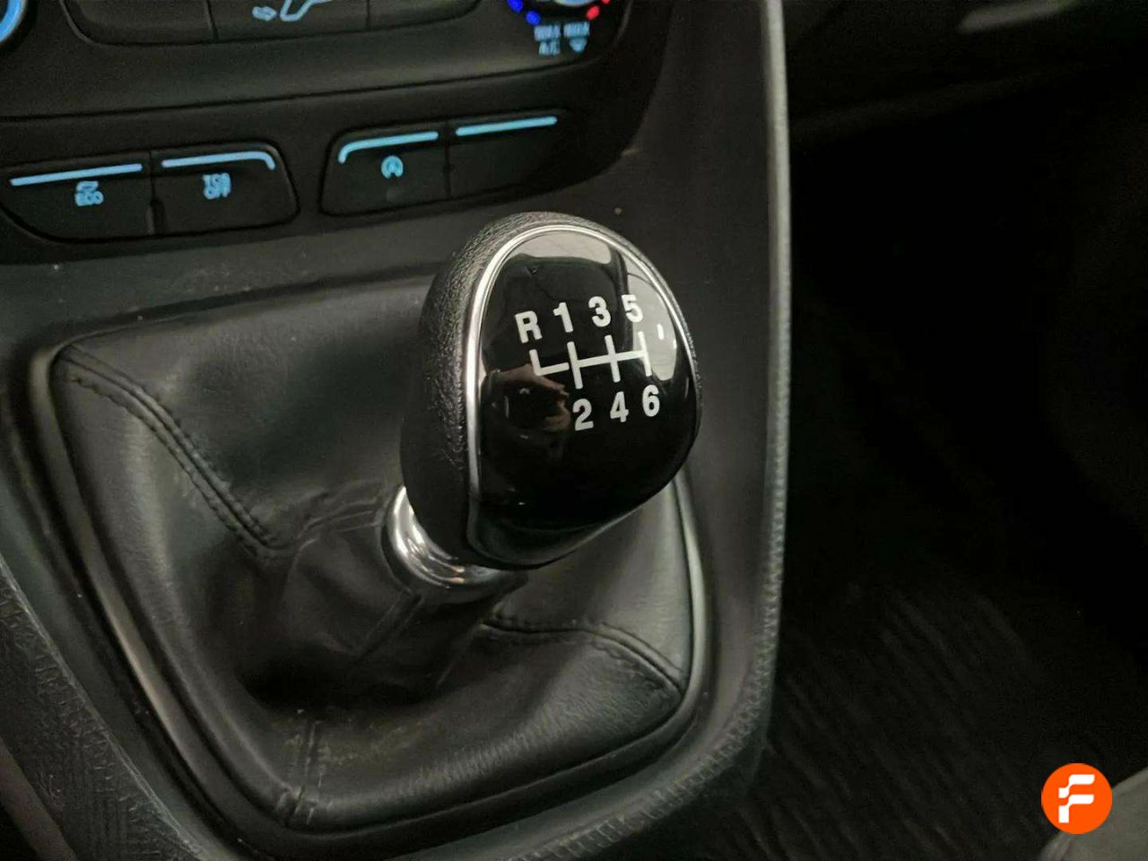 Foto Ford Transit Connect 20