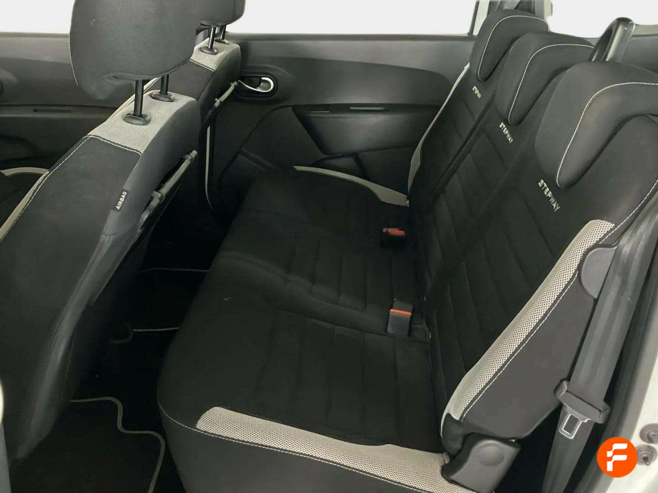 Foto Dacia Lodgy 22