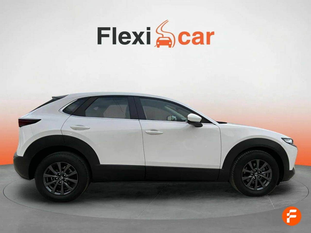 Foto Mazda CX-30 9