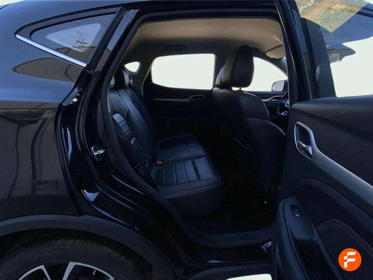Foto MG ZS 13