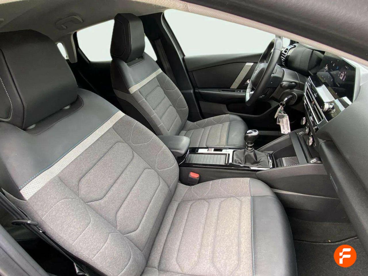 Foto Citroën C4 13
