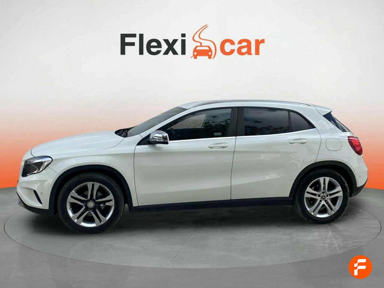 Foto Mercedes-Benz Clase GLA 4