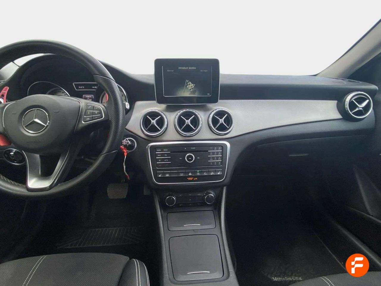 Foto Mercedes-Benz Clase GLA 14