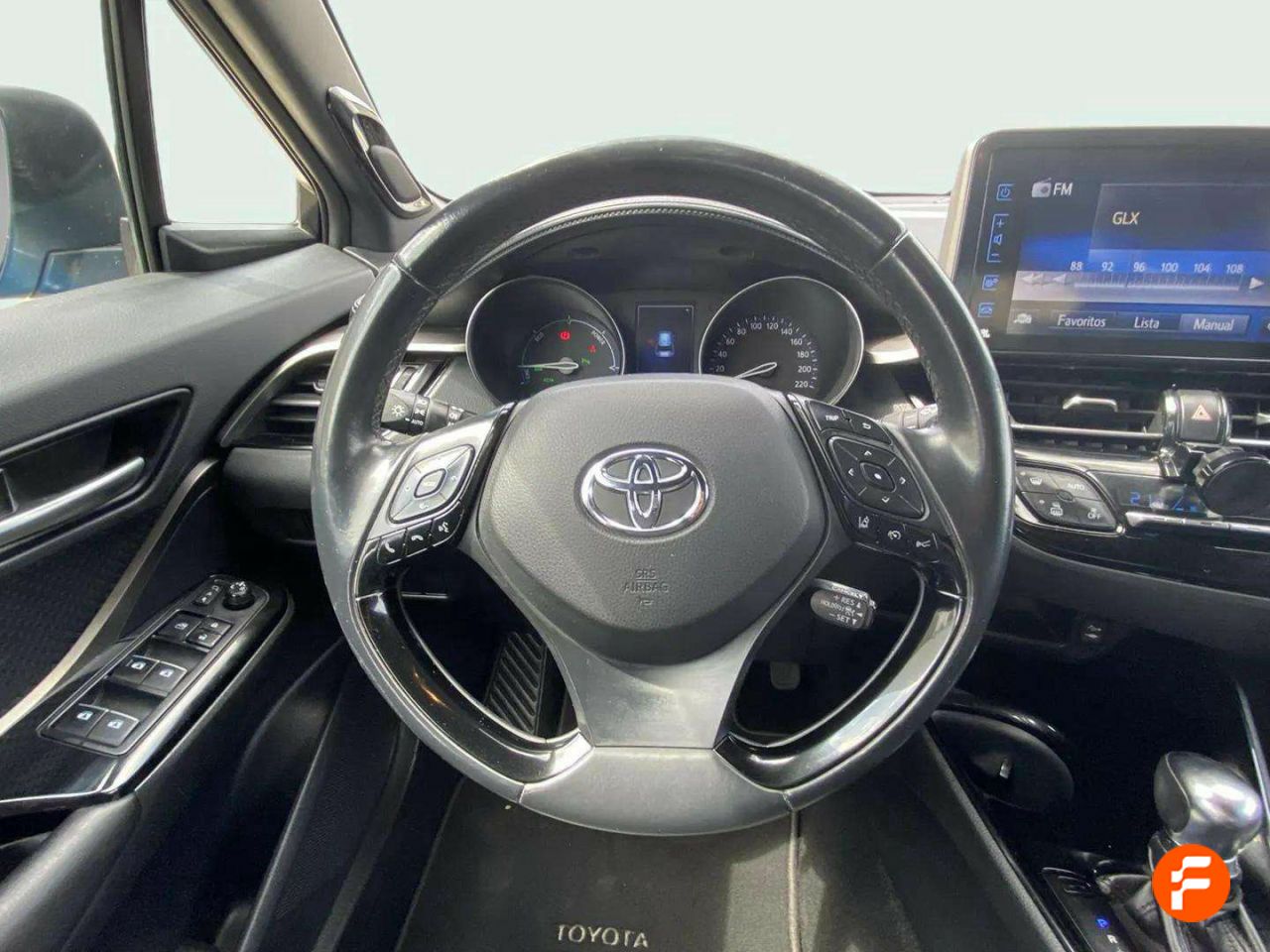 Foto Toyota C-HR 20
