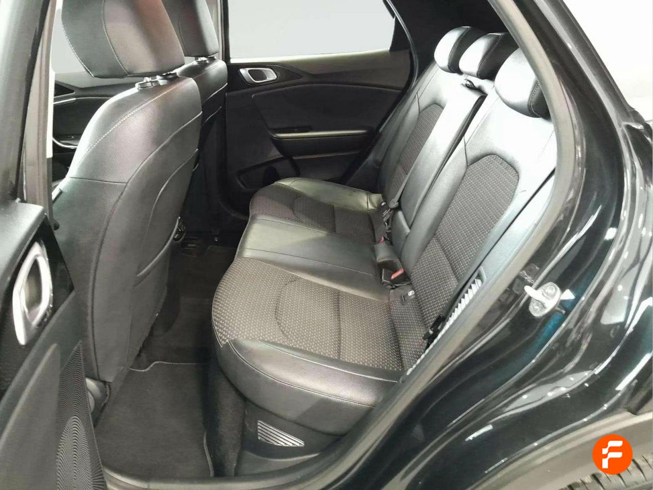 Foto Kia XCeed 11