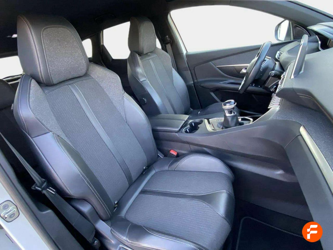 Foto Peugeot 3008 13
