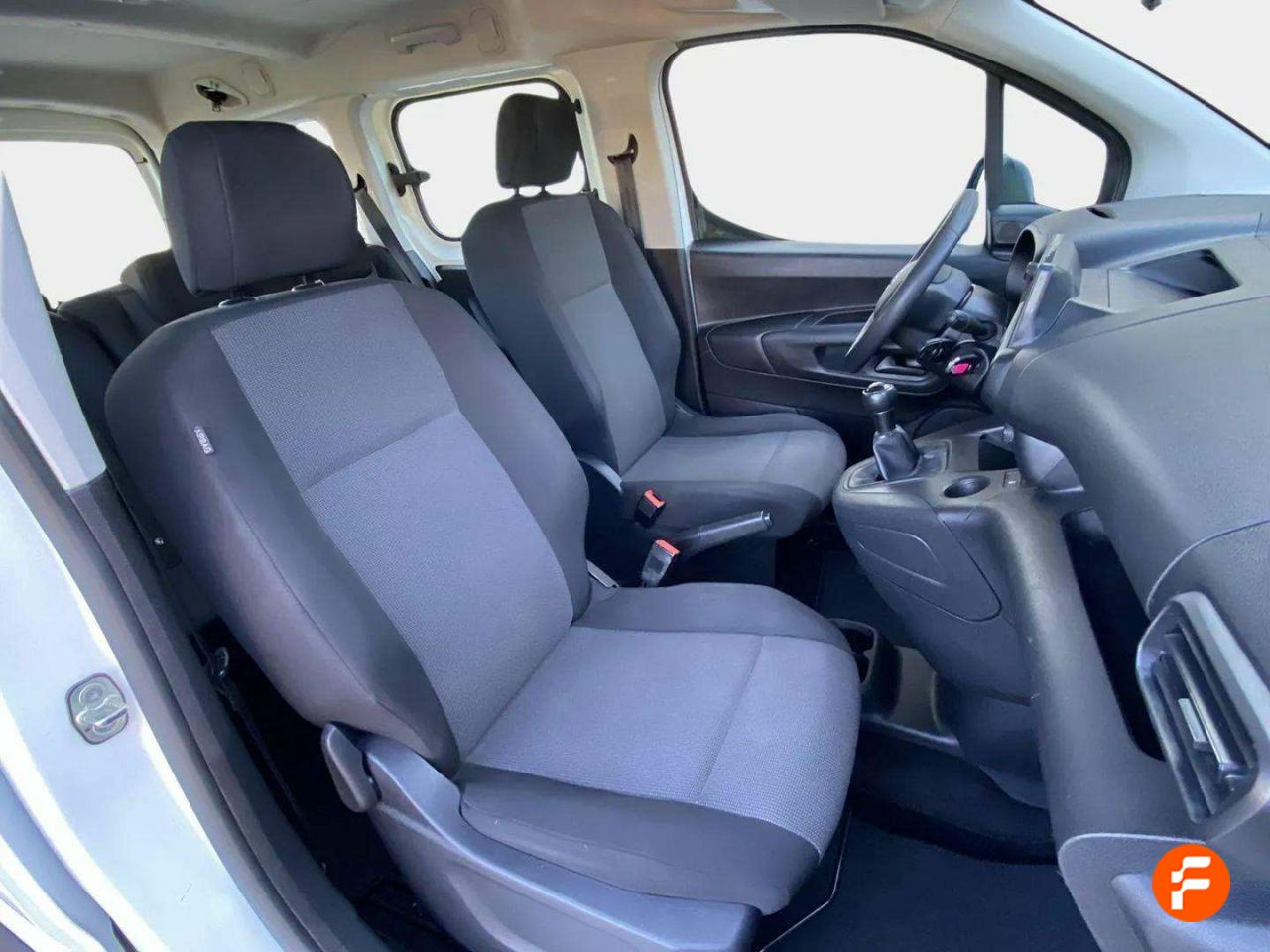 Foto Toyota Proace 8