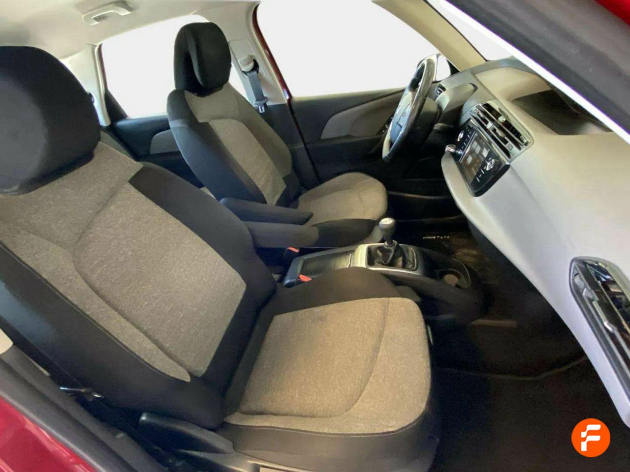 Foto Citroën C4 Picasso 10
