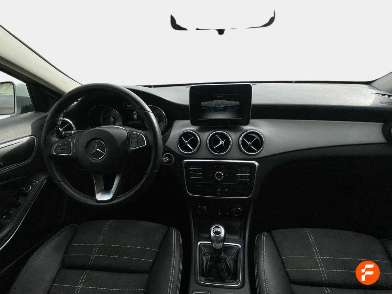 Foto Mercedes-Benz Clase GLA 8