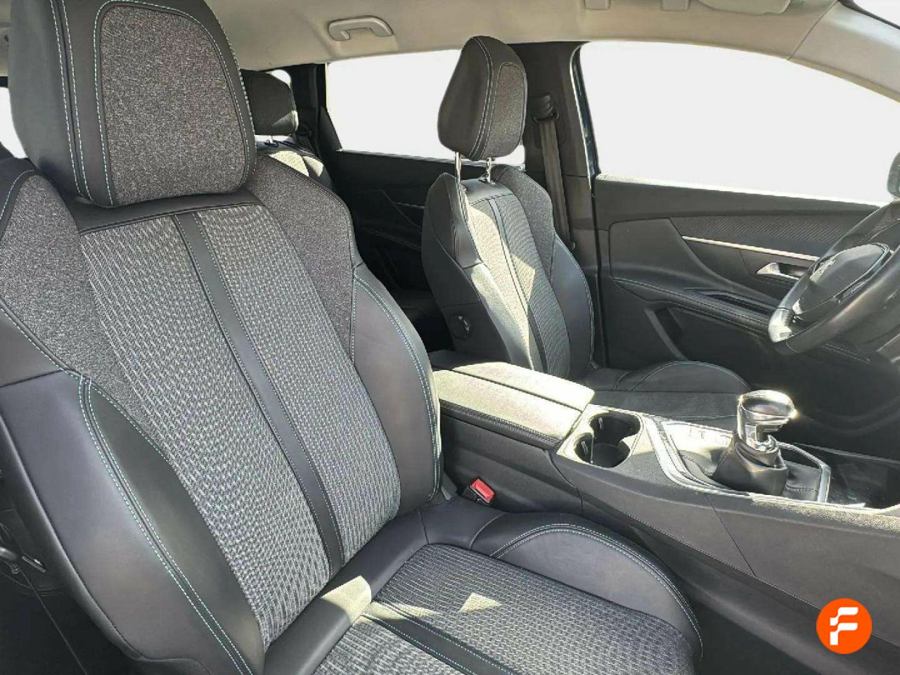 Foto Peugeot 5008 21