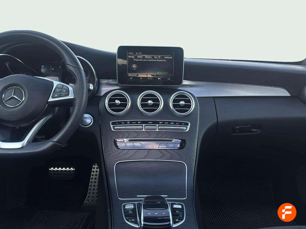 Foto Mercedes-Benz Clase C 16