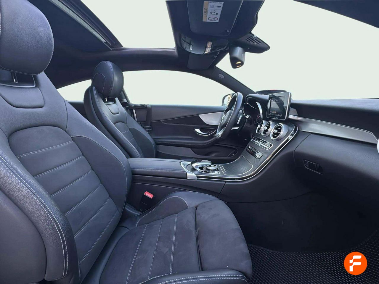 Foto Mercedes-Benz Clase C 26