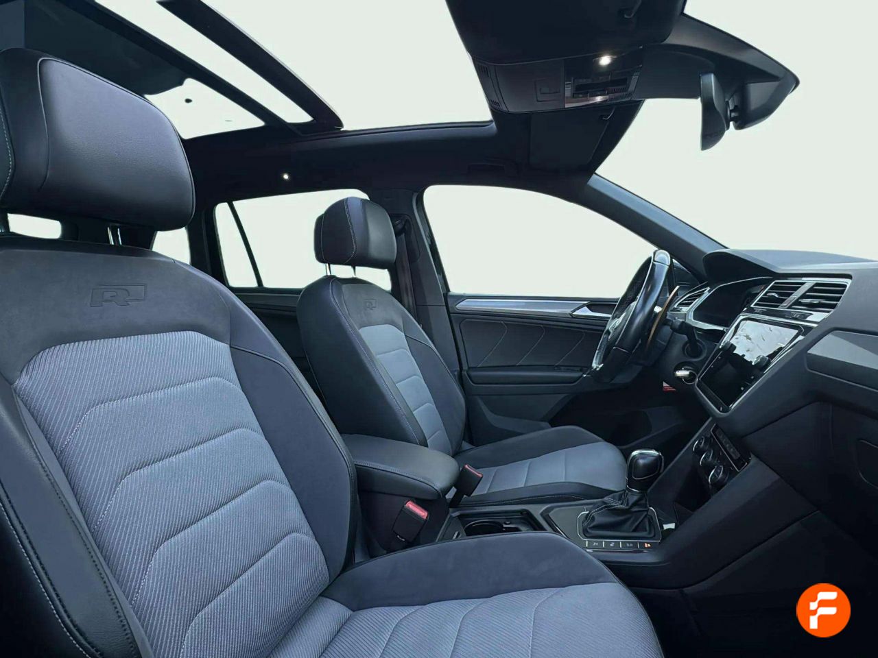 Foto Volkswagen Tiguan 28