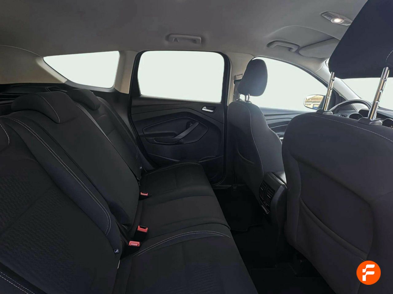 Foto Ford Kuga 24