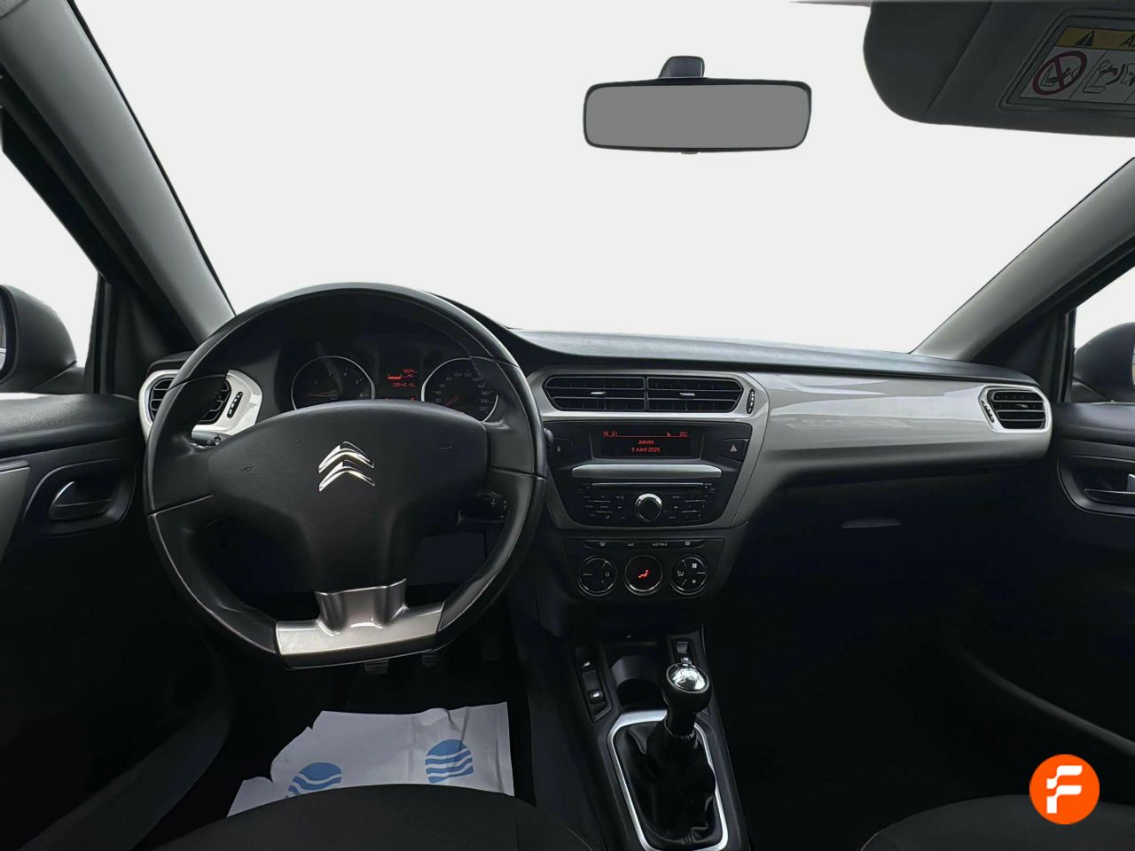 Foto Citroën C-Elysèe 15