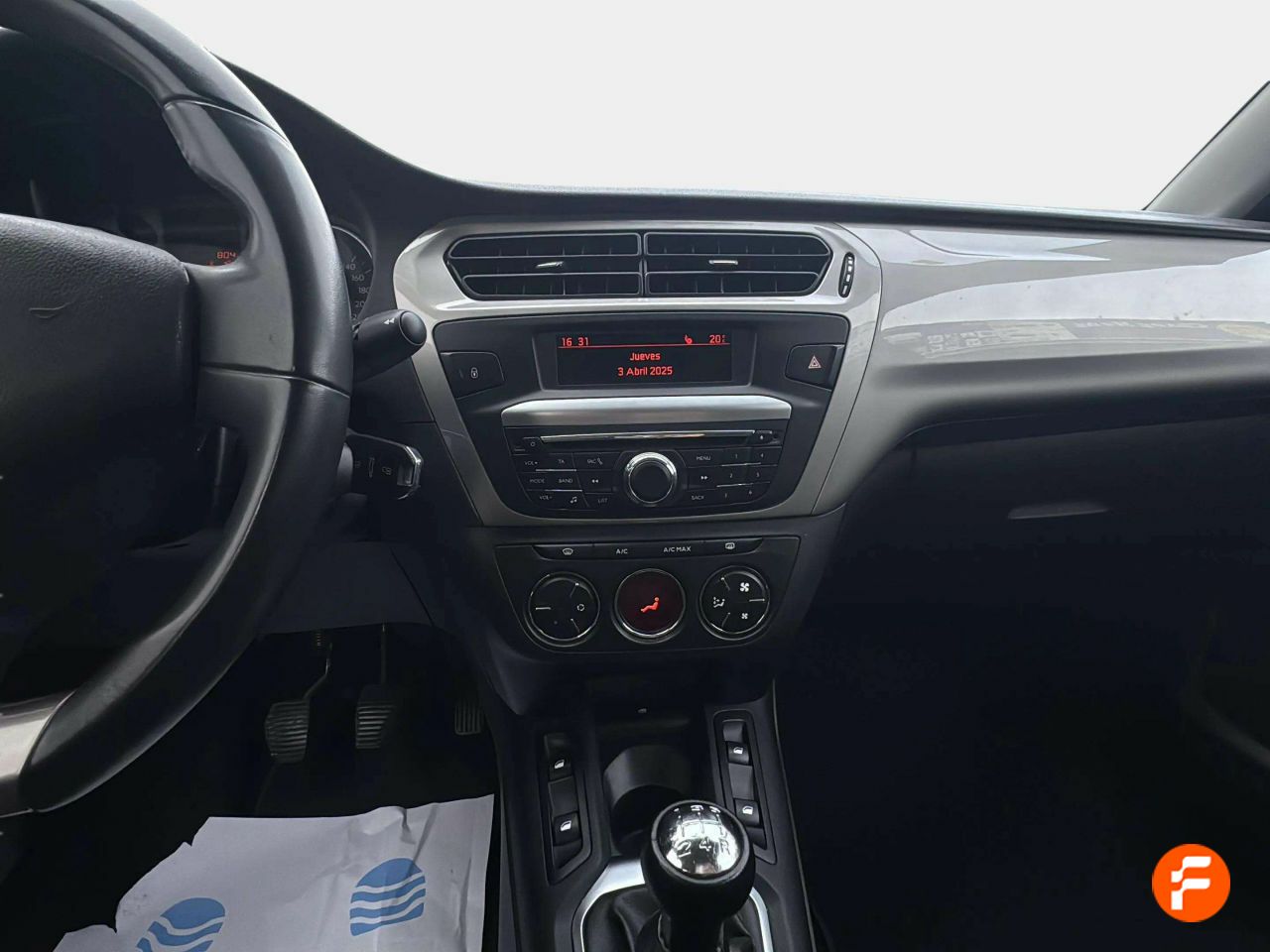 Foto Citroën C-Elysèe 17