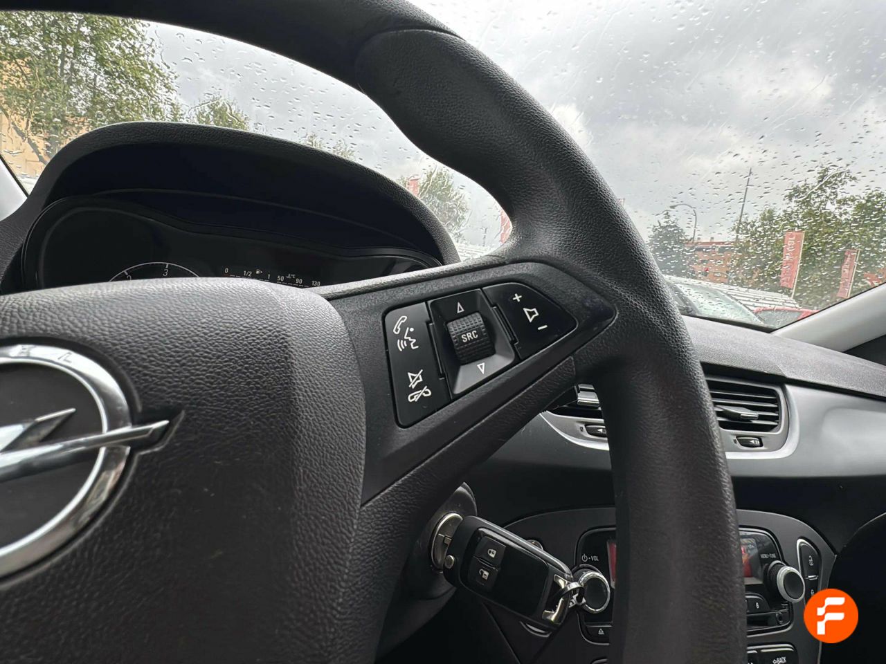 Foto Opel Corsa 14