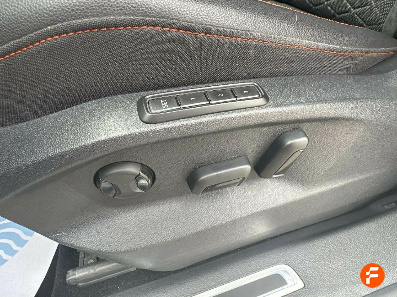 Foto Seat Tarraco 36